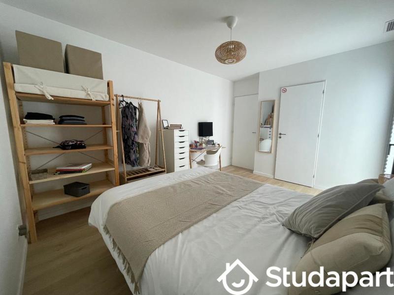 Chambre - 16 m² - 1 pièce