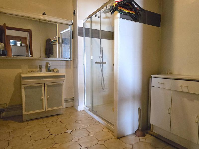 Maison - 180 m² - 10 pièces