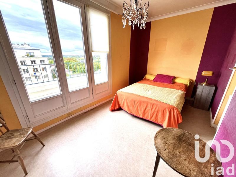 Appartement - 99 m² - 4 pièces