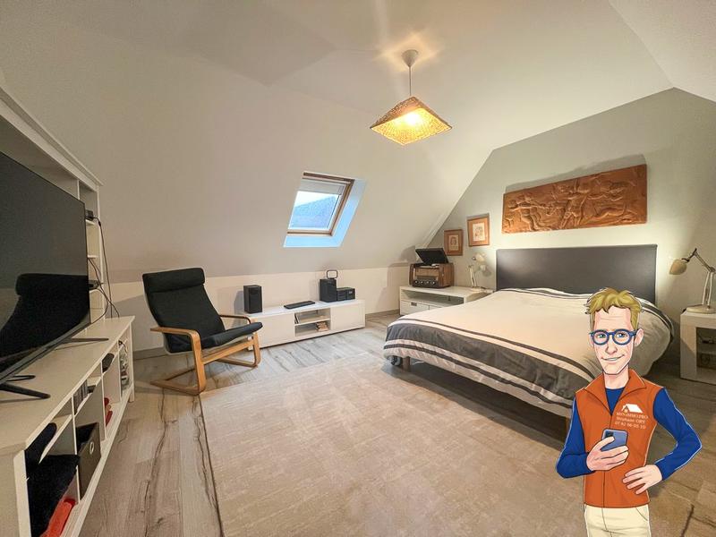 Maison ancienne - 295 m² - 7 pièces