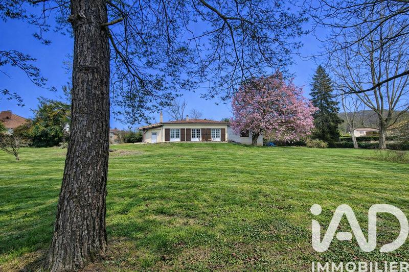 Maison - 97 m² - 4 pièces