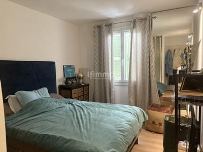Appartement - 81 m² - 4 pièces