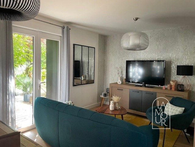 Appartement - 155 m² - 7 pièces