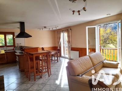 Maison - 133 m² - 5 pièces