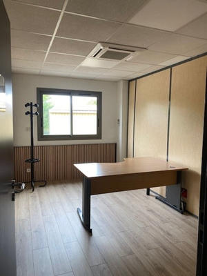 Bureau - 120 m²