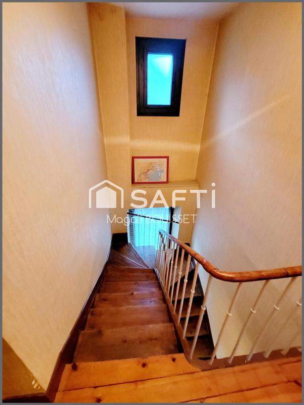 Maison de ville - 195 m² - 8 pièces