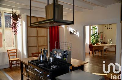 Maison de village - 172 m² - 9 pièces