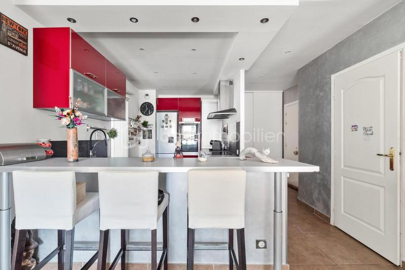 Appartement - 117 m² - 4 pièces