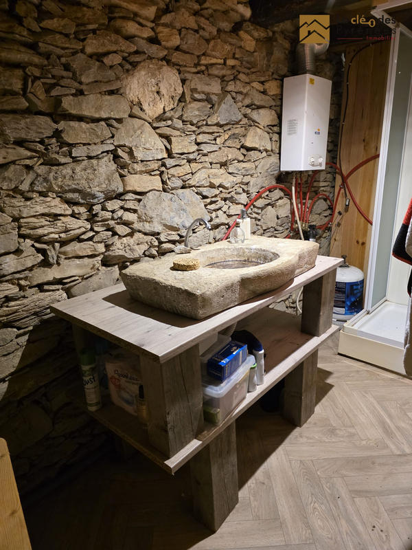 Maison ancienne - 69 m² - 2 pièces