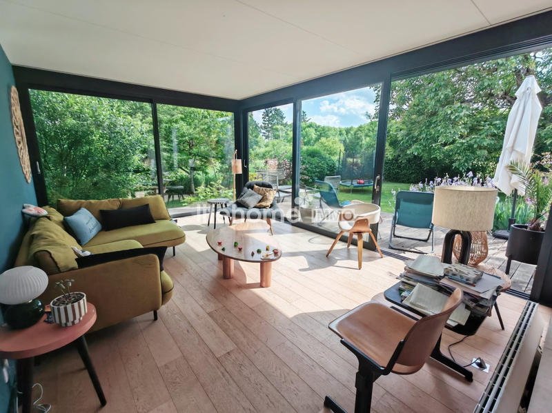 Maison - 190 m² - 8 pièces