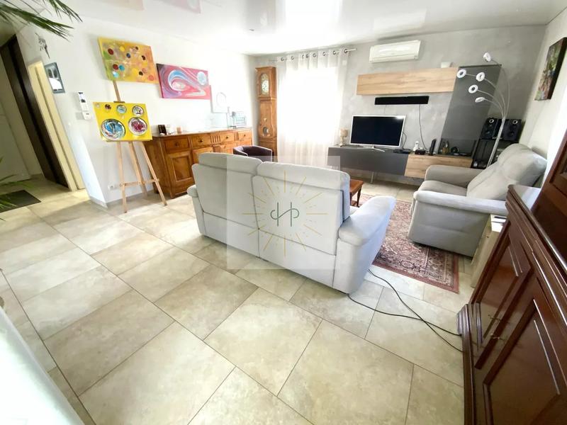 Maison - 128 m² - 6 pièces