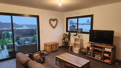 Maison - 93 m² - 4 pièces