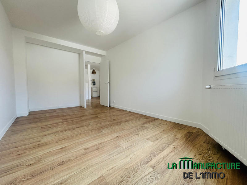 Appartement - 79 m² - 3 pièces