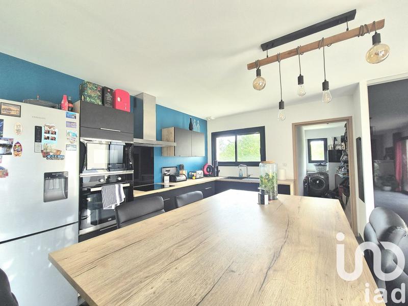 Maison - 122 m² - 5 pièces