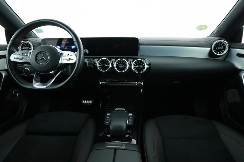 Mercedes Cla Shooting Brake 220 d Amg Line 8g-Dct 190 ch