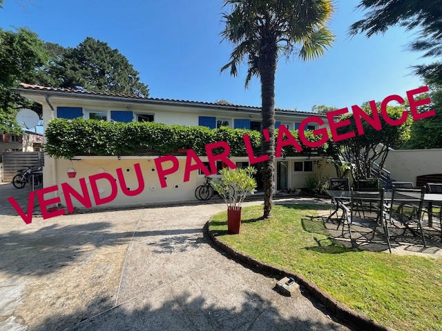 Maison - 132 m² - 8 pièces