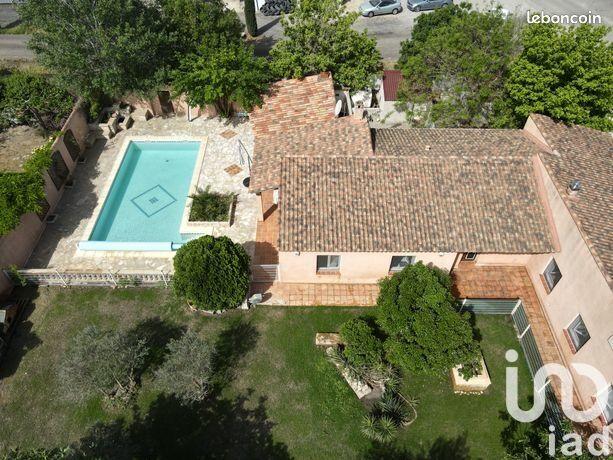 Maison - 165 m² - 6 pièces