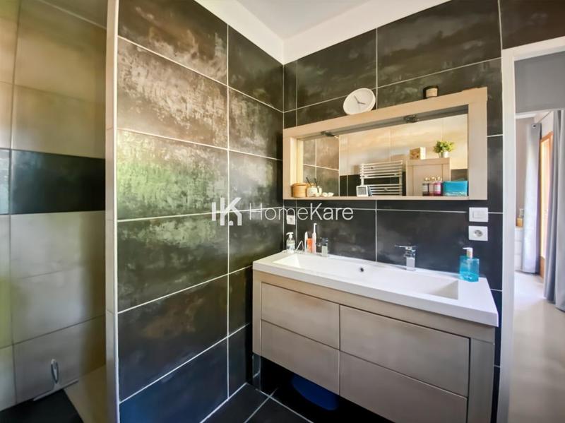 Maison - 154 m² - 7 pièces