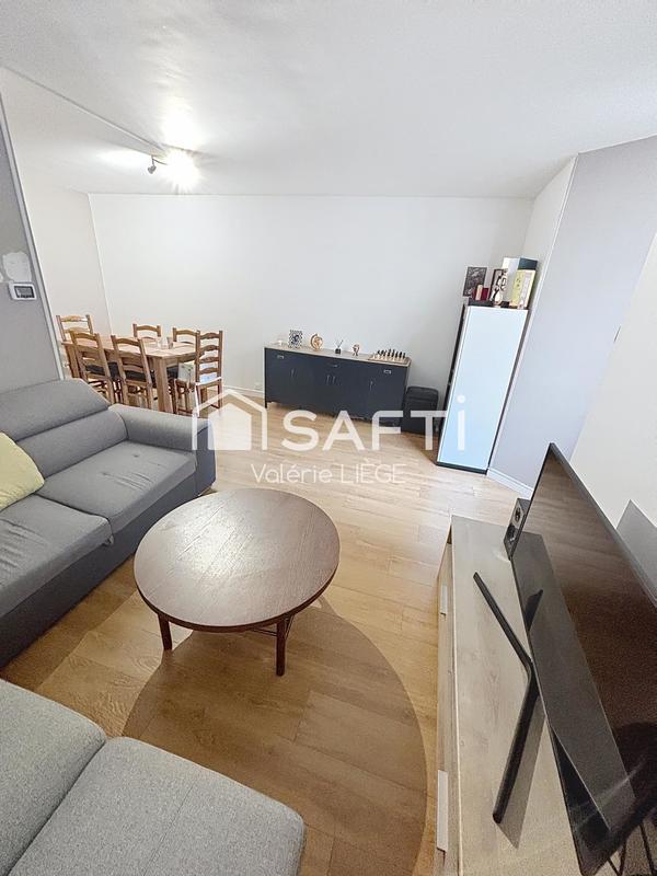 Appartement - 98 m² - 5 pièces