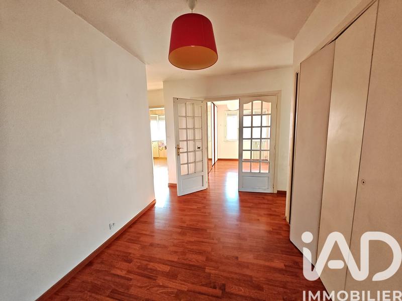 Appartement - 95 m² - 5 pièces