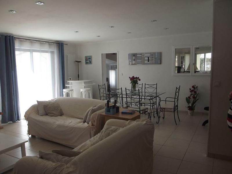 Maison traditionnelle - 165 m² - 6 pièces