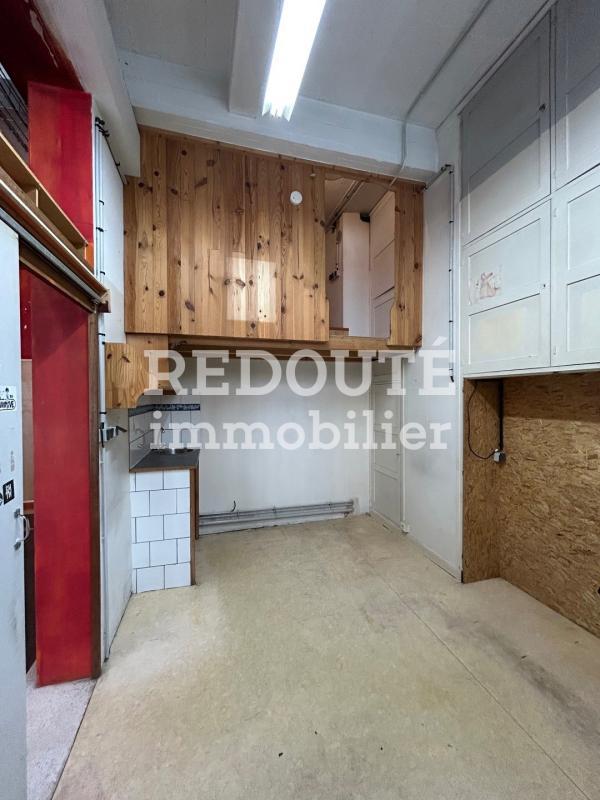 Local commercial - 96 m² - 3 pièces