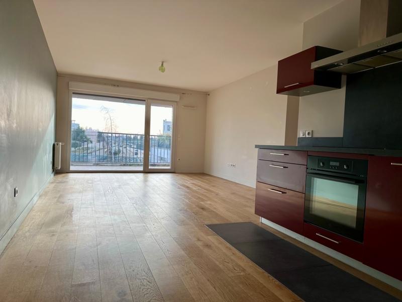 Appartement bourgeois - 75 m² - 3 pièces