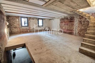 Maison de village - 90 m² - 3 pièces