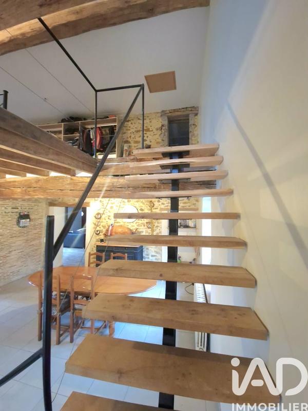 Maison - 250 m² - 5 pièces