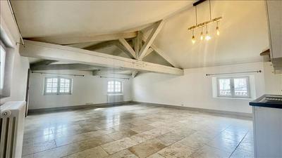 Loft - 88 m² - 4 pièces