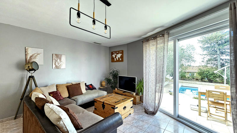 Maison - 111 m² - 4 pièces