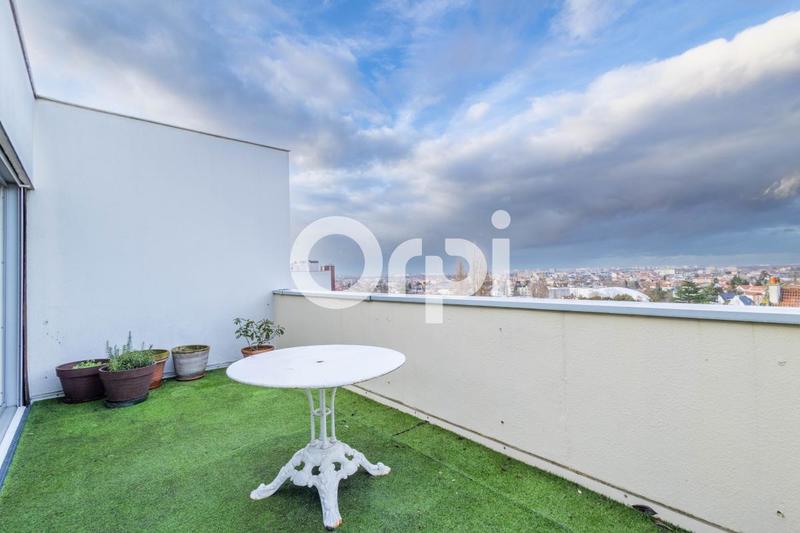 Appartement - 72 m² - 3 pièces