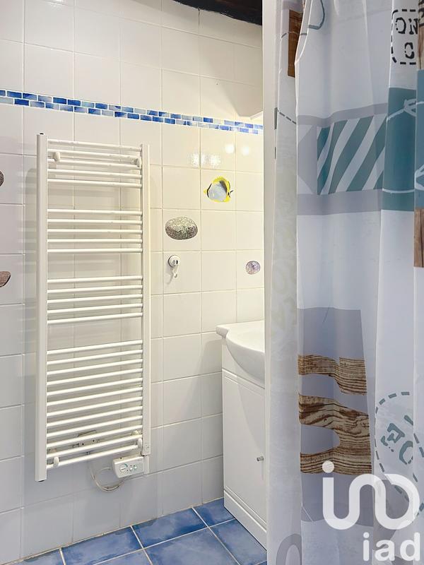 Maison de village - 288 m² - 15 pièces