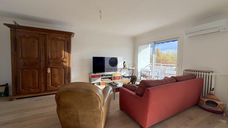 Appartement - 98 m² - 4 pièces