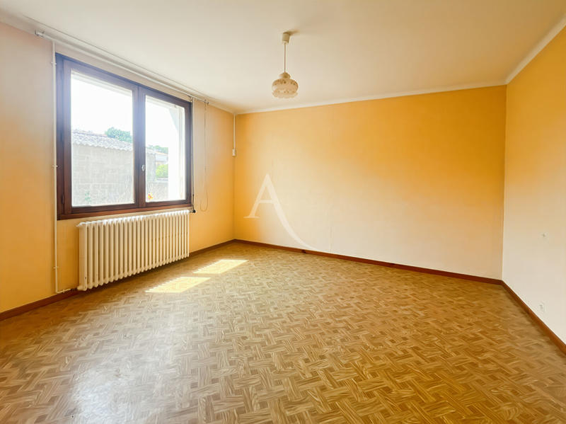 Maison - 111 m² - 4 pièces