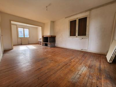 Maison - 115 m² - 7 pièces