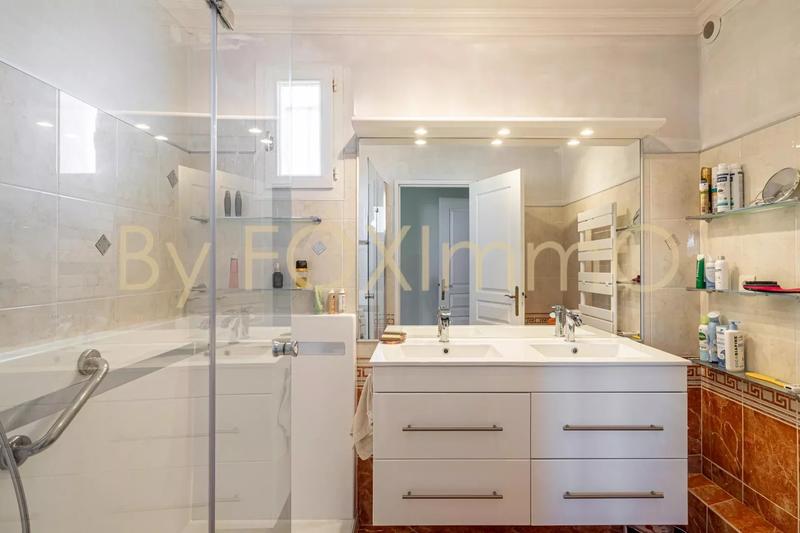 Maison - 142 m² - 6 pièces