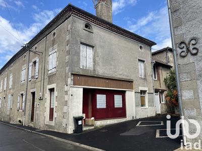 Maison de ville - 220 m² - 7 pièces