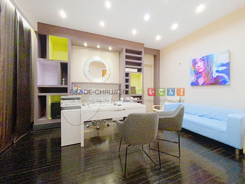 Bureau - 258 m² - 7 pièces