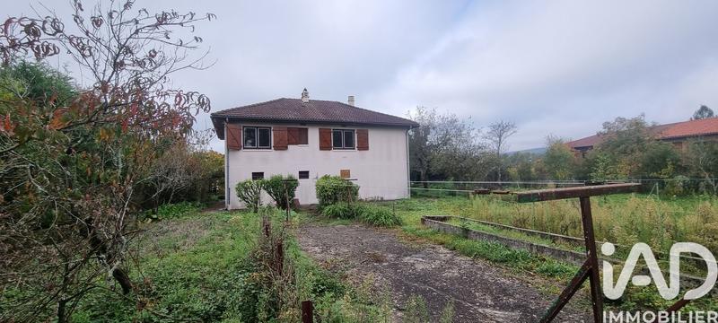 Maison - 92 m² - 5 pièces