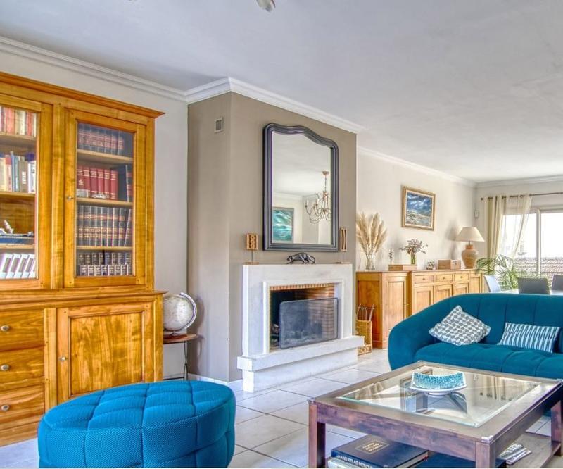 Maison traditionnelle - 110 m² - 6 pièces