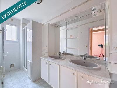 Maison - 85 m² - 5 pièces