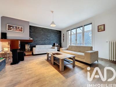 Maison - 142 m² - 5 pièces