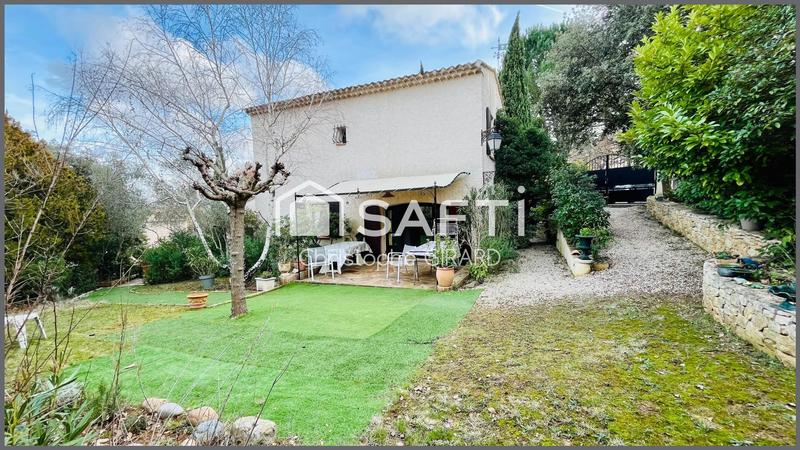 Maison - 137 m² - 6 pièces