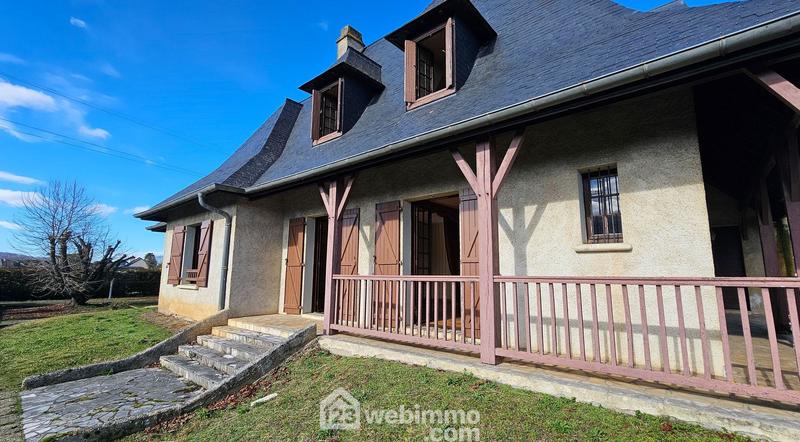 Maison - 193 m² - 7 pièces