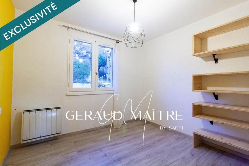 Appartement - 77 m² - 5 pièces