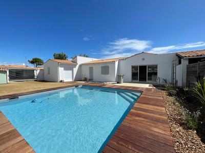 Maison - 108 m² - 5 pièces