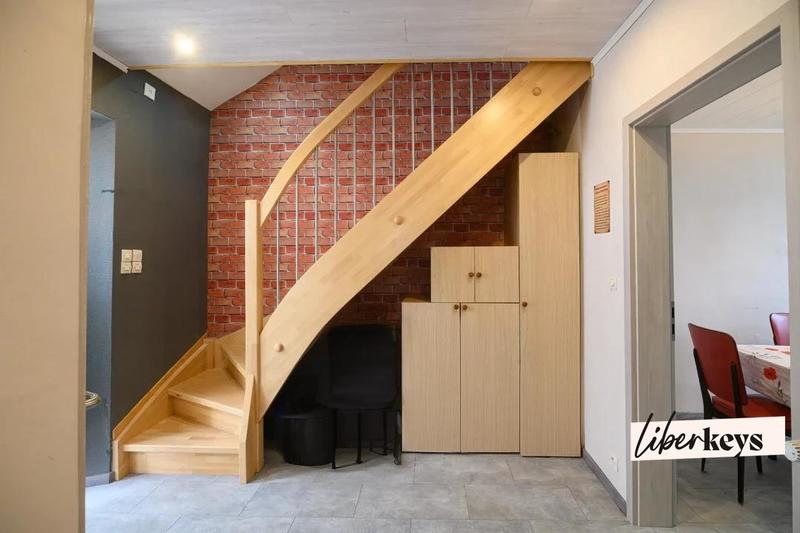 Appartement - 95 m² - 5 pièces