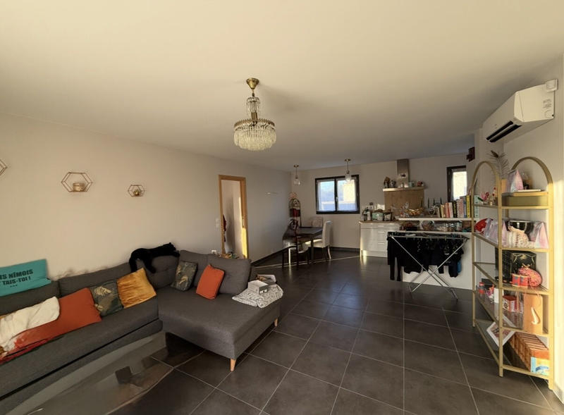 Villa - 96 m² - 5 pièces