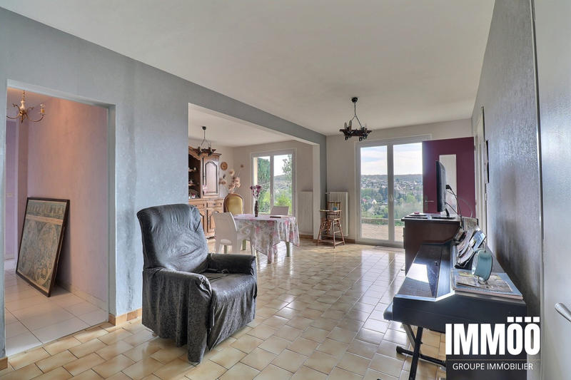 Maison - 142 m² - 6 pièces